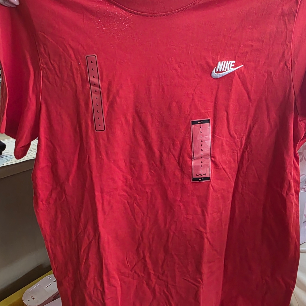 Nike Red Short Sleeve Tee